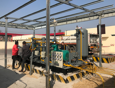 某加氣站壓縮機現場圖